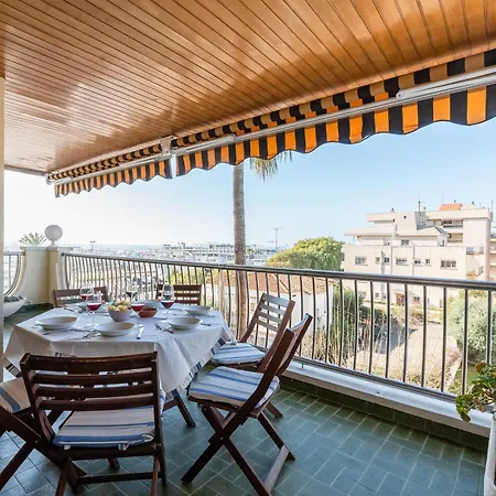 Port Alegria Apartment *
