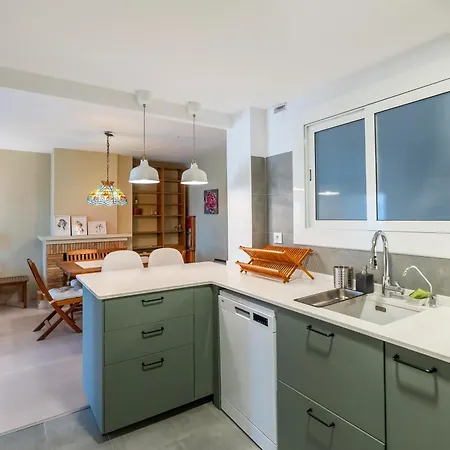 Port Alegria Apartment *