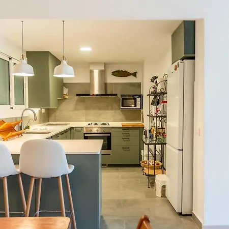 Port Alegria Apartment